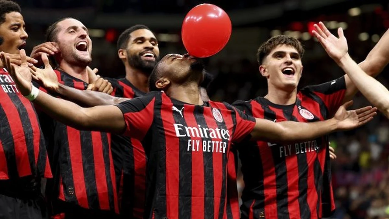 توقيت مواجهة نابولي وميلان المنتظرة في منافسات الدوري الإيطالي لهذا الموسم